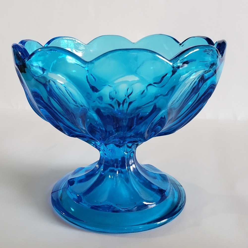 Vinyage Anchor Hocking Blue Glass Dish